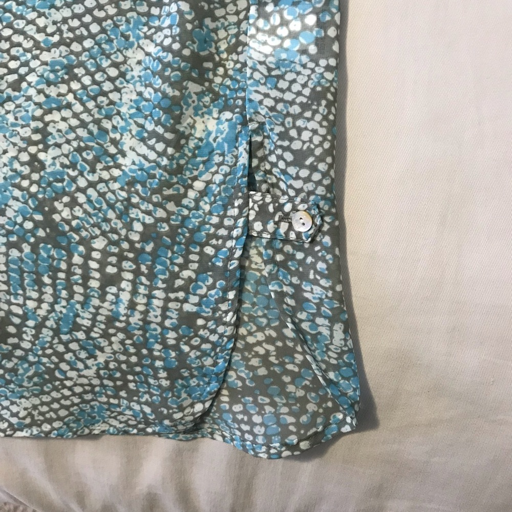 Apt 9 Woman’s Blouse Size S Blue green cream. - Picture 4 of 7
